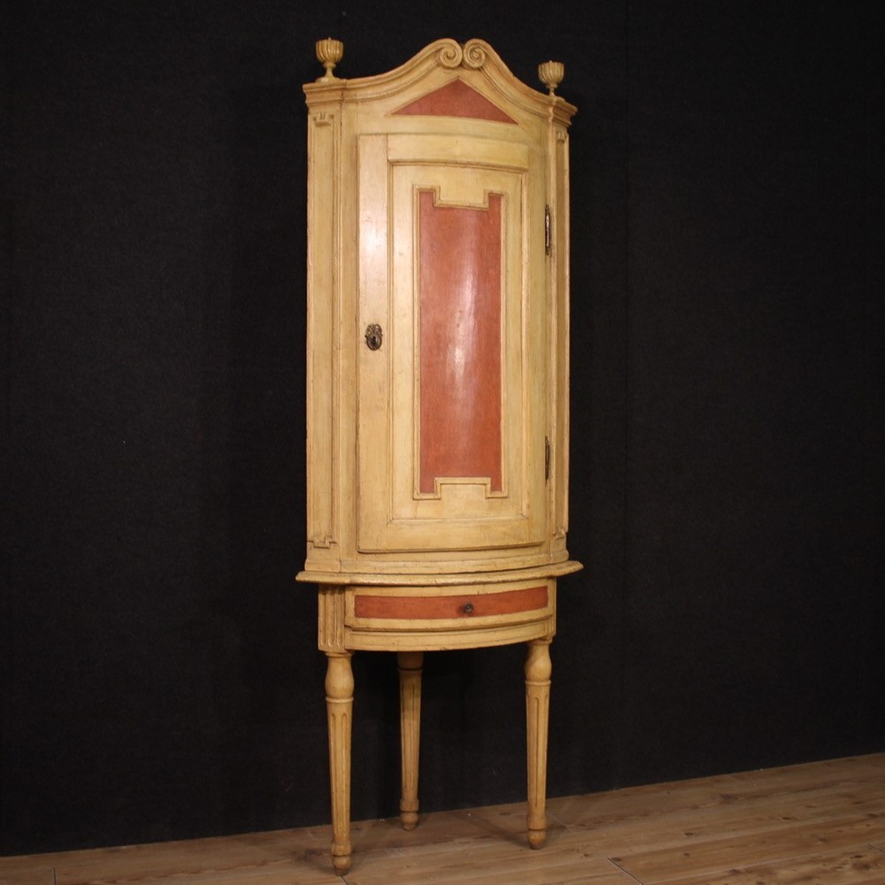 Antique Italian corner cabinet lacquered furniture cupboard Louis XVI 18th cent