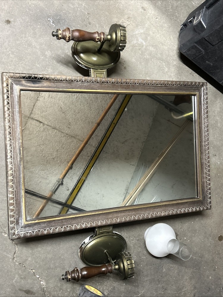 Vintage Sears Bathroom Medicine Cabinet Mirror Lights Rare😇💯