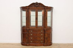 Curved Glass Vintage Carved Lighted China Cabinet Broyhill #53198