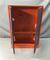 VTG Wood 19X28 Wall Mounted Stanley Carpentry Tool Medicine Cabinet Old 1284-25B
