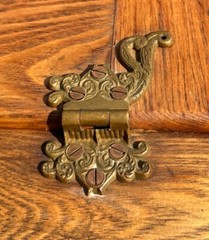 VICTORIAN OAK FLORAL CARVED ICE CHEST WITH ZINC LINING & PHOENIX HEAD HARDWARE