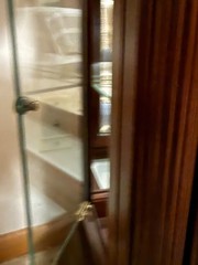 Pulaski Lighted Curio Display Cabinet – Contents Not Included – Excellent Condit