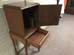 ANTIQUE VTG WOOD RECORD ALMBUM LP STAND CABINET 42.5” TALL X 17 X 12 3/4” DEEP