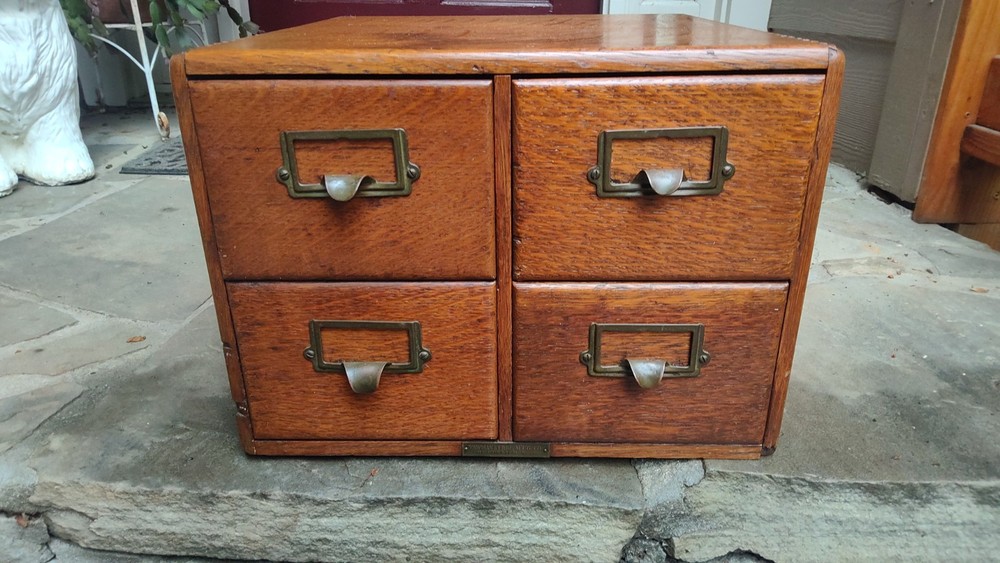 Yauman & Erb 4 Drawer Tiger Oak Card Catalog Brass Pull Dove Tail 15×15.5×11