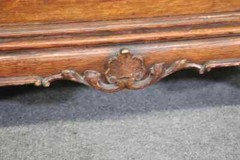 Superb Quality Quarter Sawn Oak Serpentine Glass American Victorian Vitrine
