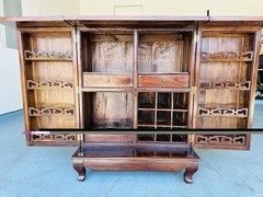 Beautiful Vintage Mid Century Dark Walnut Wood Beverage Dry Bar Cabinet