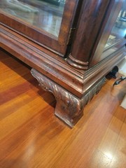 Henredon Curio Cabinet