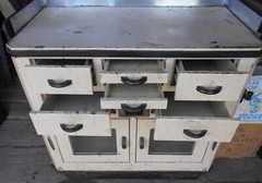 VINTAGE ART DECO METAL INDUSTRIAL MEDICAL HOSPITAL CABINET shipping available