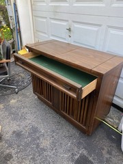 Antique Brown Wood Cabinet Fold-Out Top, 2 Doors 1 Drawer, 40x18x30