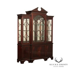 Hickory White American Masterpiece Collection Mahogany Breakfront China Cabinet