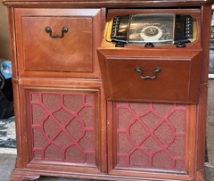 Antique Stereo cabinet with radio. 36 x 36″ by 18 deep