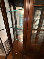 Thomasville Vintage Collector’s Cherry China Closet local pickup no shipping