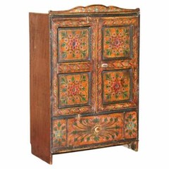 LOVELY ANTIQUE CIRCA 1860 HAND PAINTED EAST EUROPEON SIDE CUPBOARD CABINET