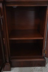 72770: HENREDON 4 Door Mahogany China Curio Cabinet