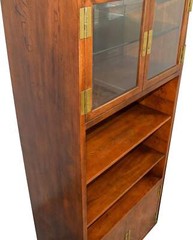1970s Henredon Scene One Campaign Lighted Display Unit