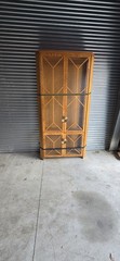 ✨️Beautiful vintage late 1970s cabinet with geometric pattern design doors✨️