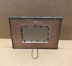 VTG Shabby 8×11 Photo 4×6 Oval Tan Tin Ceiling Picture Frame Chic Old 656-26B
