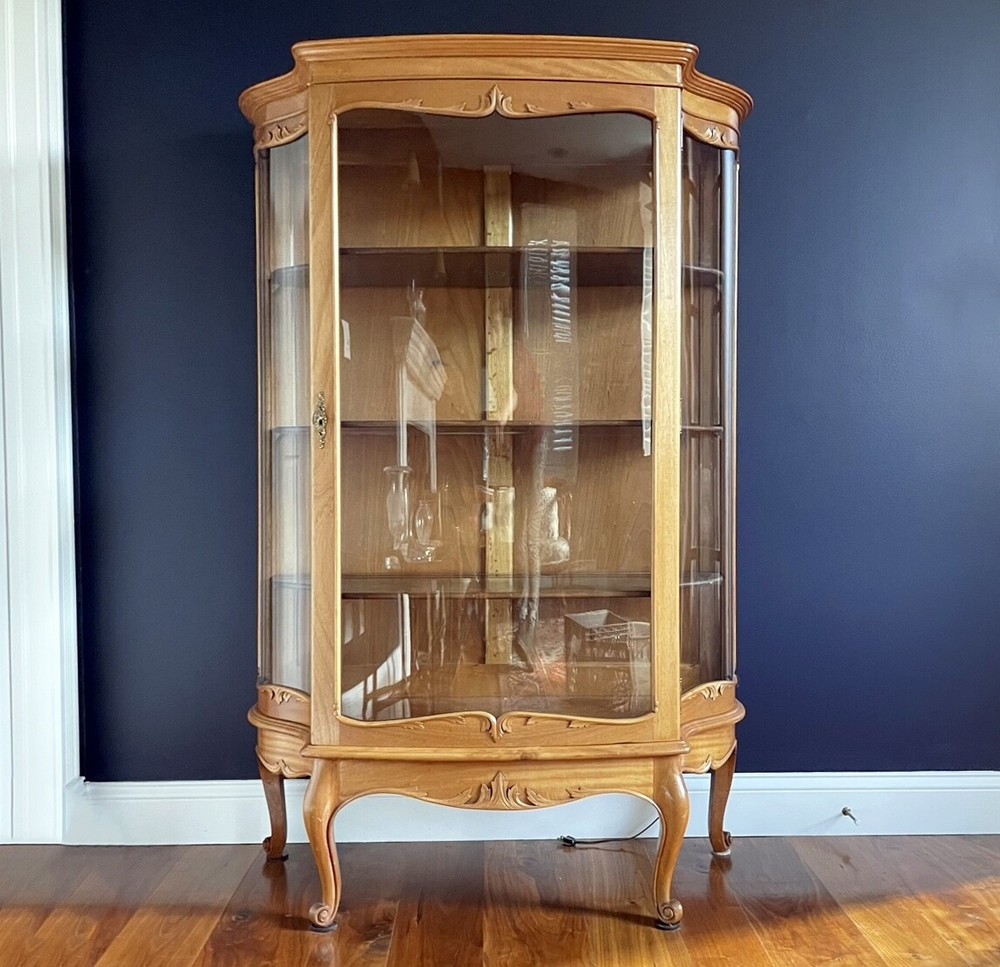 Early 20th Century Victorian Carved Oak Bow-Front Lighted Curio China Display Ca