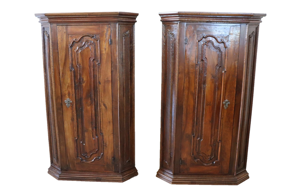 17th Century Italian Louis XIV Pair of Antique Corner Cupboards RESTORED