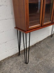 Mid Century Modern Display China Cabinet with Hairpin Legs 6240