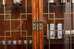 Vintage Chinoiserie Style Lighted Display Cabinet