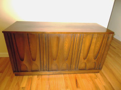 Mid Century Broyhill Brasilia 1960’s Cabinet
