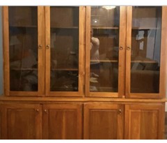 Cabinet/hutch