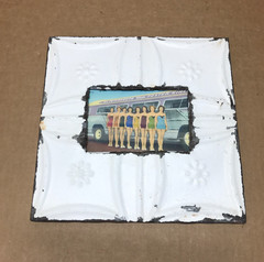 VTG 11″ Sq. Photo 4×6 Tin Ceiling Metal Shabby White Picture Frame Old 922-26B