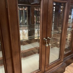 VTG Mid-Century Solid Walnut Wood Glass 4 Shelf Lighted Curio Cabinet 37″L 76″H