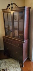 Vintage Sheraton Style American Mahogany China Cabinet with Key and Lock
