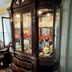 Large Mahogany Breakfront China Hutch Cabinet~Lighted~Mirrored Back~2-Piece