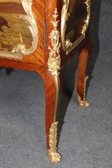 Fine Bronze Mounted Vernis Martin Painted French Louis XV Vitrine