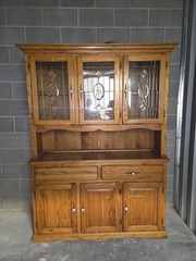 Solid Oak China Cabinet with Beveled Glass and Bronze Hardware. whit lights