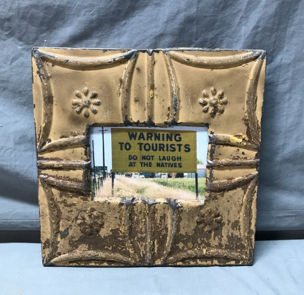 VTG Shabby 11″ Sq. 4×6 Tin Ceiling Metal Picture Photo Frame Old 1699-25B