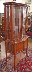 Late 19th Century Edwardian English Inlaid Mahogany Vitrine Cabinet