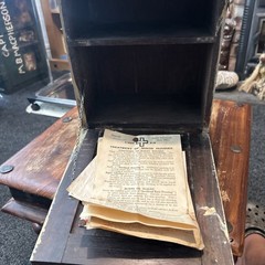 Vintage First Aid Cupboard 1924 sanoid original