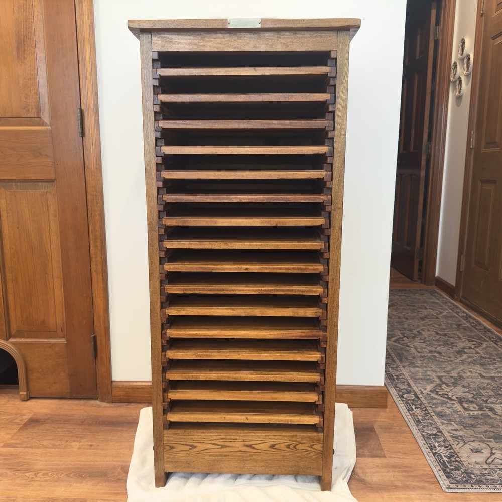 Rare Hamilton Mfg Co Letter Board Typesetter Cabinet Two Rivers WI c. 1893-1917