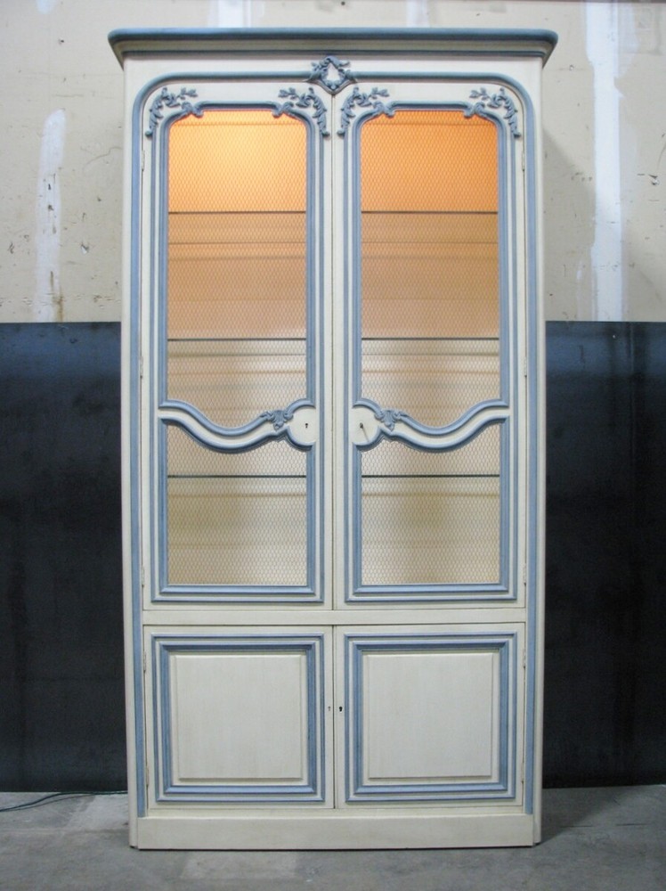 Vintage Baker Furniture Painted Louis XV Provincial Style Display Mfg. #3858.5