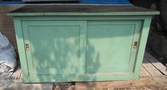 VINTAGE MID CENTURY SLIDING DOOR WORK COUNTER CUPBOARD IN APPLE GREEN PAINT