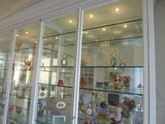 vintage Italian custom made vitrine