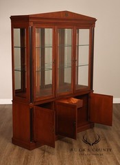 Ethan Allen Medallion Collection Cherry Lighted China Cabinet