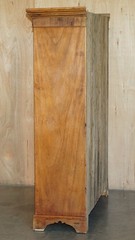 PERFECTLY FORMED ANTIQUE GEORGIAN CIRCA 1780 PANELLED PINE HOUSEKEEPERS CUPBOARD