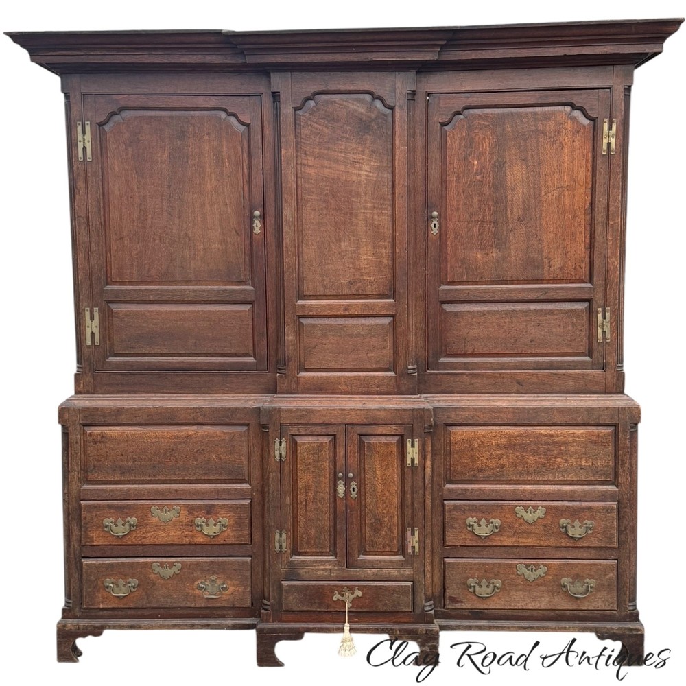 Antique Large Cupboard cabinet Georgian chippendale 1780 housekeepers Livery