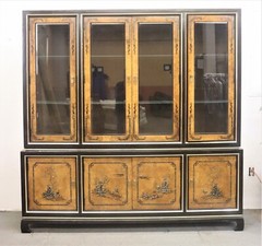 Vintage Chinoiserie Two-Piece Breakfront China Cabinet