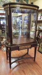 ANTIQUE 19th CENTURY OAK BEVELED BOW GLASS BRONZE PLAQUE CABINET CURIO FRENCH 75