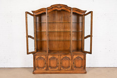 Drexel Heritage French Provincial Carved Oak Lighted Breakfront Bookcase Cabinet