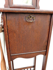 RARE TURN OF THE CENTURY VICTORIAN OAK SHAVING STAND W/ BEVELED MIRROR, KEY…