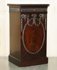 A PAIR OF ANTIQUE REGENCY ADAM REVIVAL FLAMED MAHOGANY PEDESTALS SIDE CABINETS