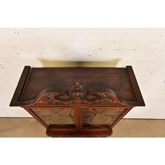 Baker Furniture Style Georgian Mahogany Breakfront Bookcase Cabinet, Circa 1960s