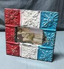VTG Shabby 11″ Sq. Photo 4×6 Tin Ceiling Metal Picture Frame Old 1700-25B